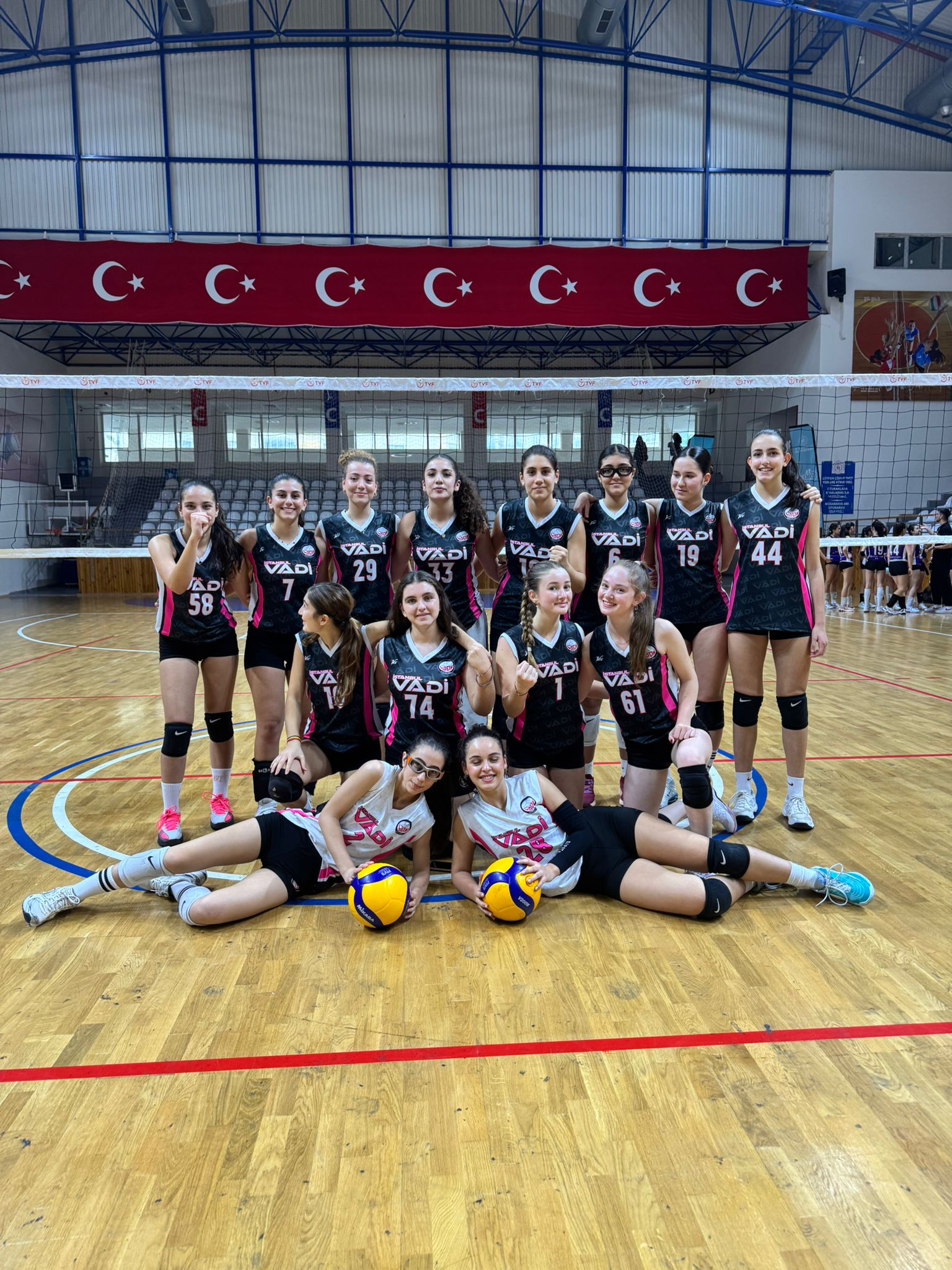 Vadi Voleybol Yıldızlar Takımı
